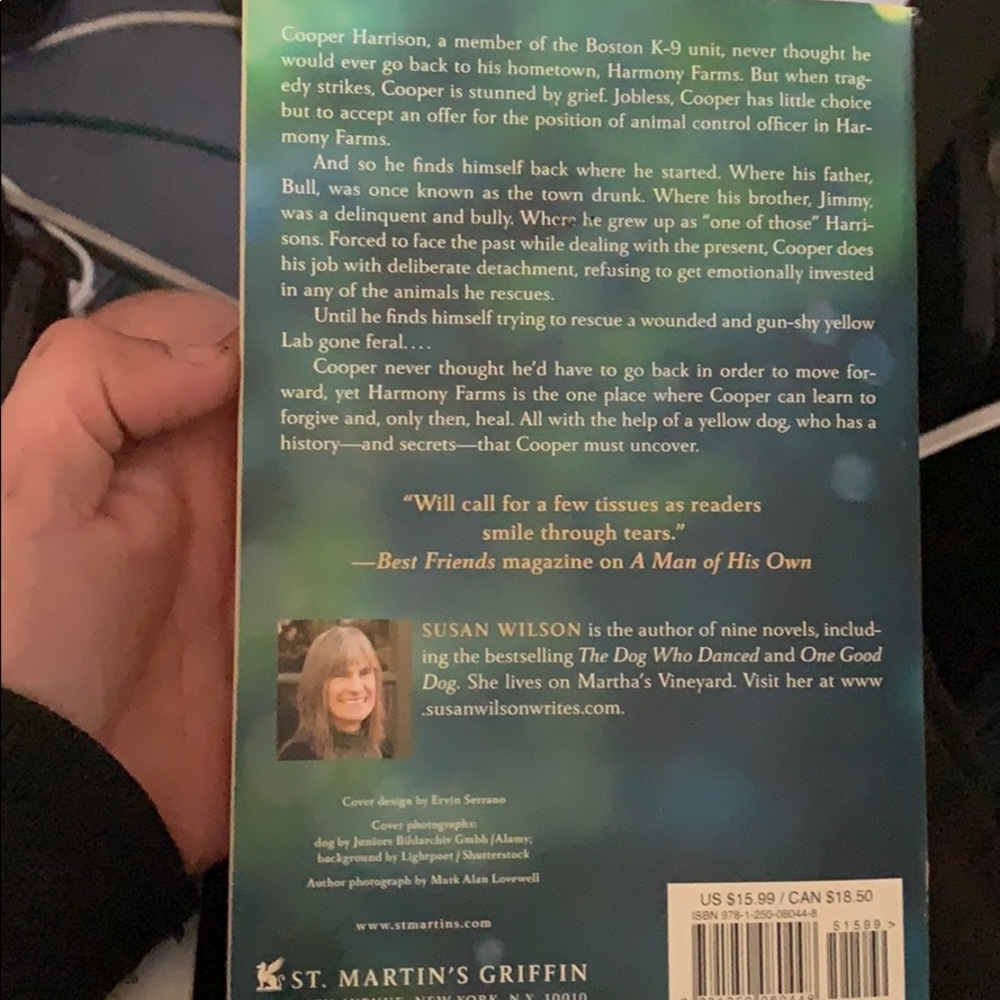 Books - Picture 3 of 3